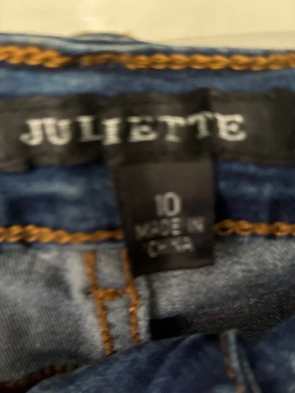 Juliette Embellished Dark Blue Jeans with Teal & Bronze Floral Detail - Picture 3 of 11